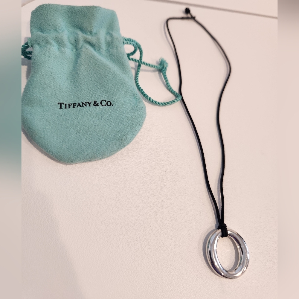 Tiffany & Co. Silver O Pendant Necklace  Authentic Elsa Peretti Sevillana